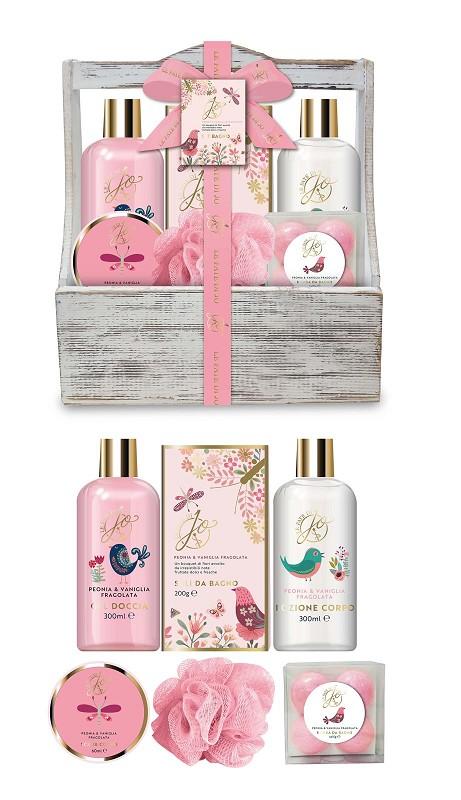 LE FATE DI JO COF PEONIA/VANIG S/G+SCRUB+B/L+SALI BAGNO+SPUGNA+4 BOMBE